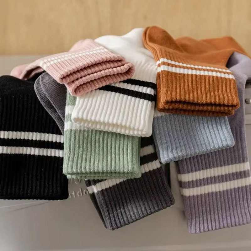 Pilates Socks & Yoga Socks - Crew Non-Slip Grip - Image 3