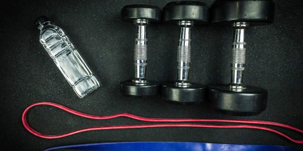 resistance bands vs weights better home workout to build muscle