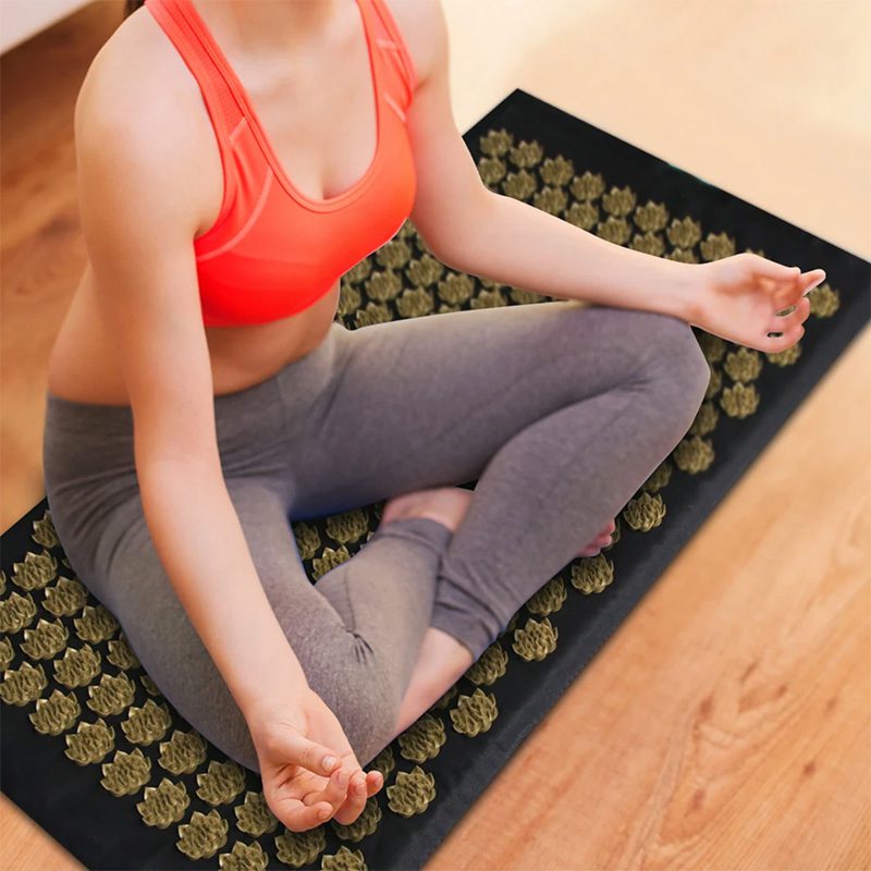 acupressure mat bundle with pillow for meditation